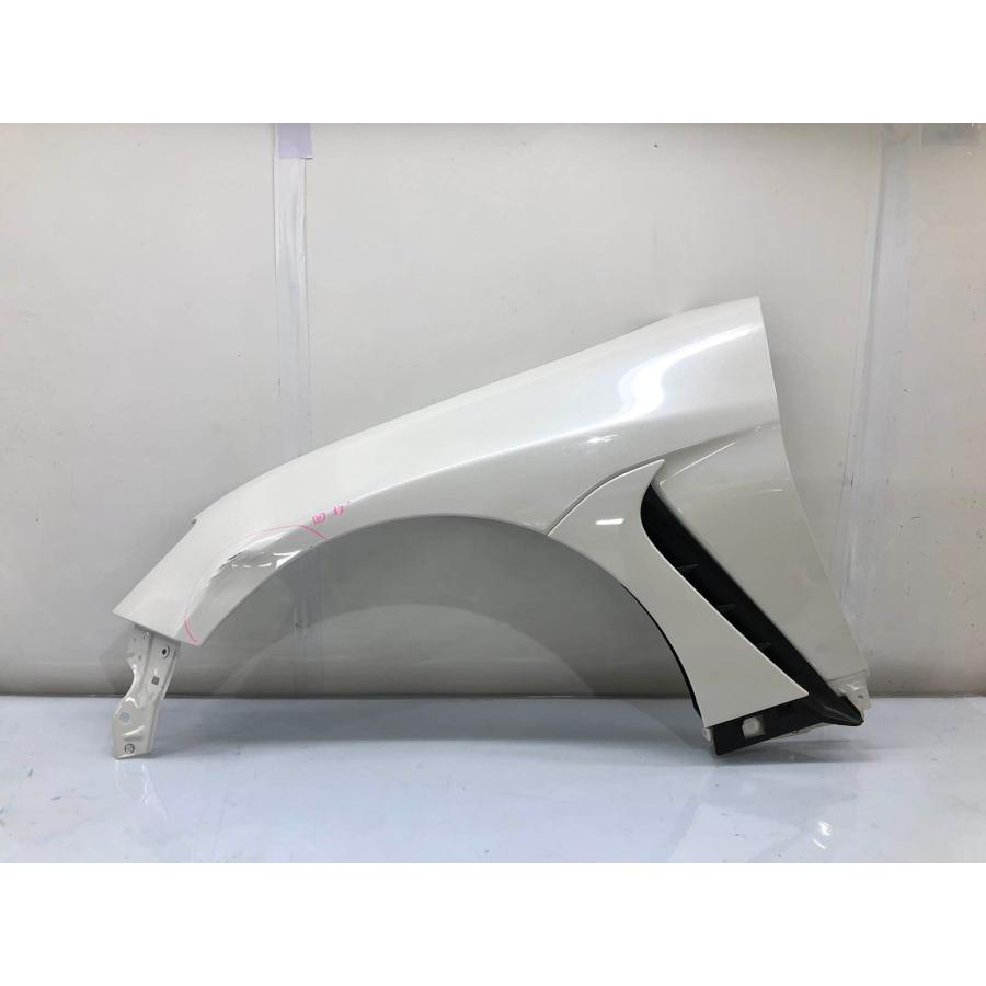 トヨタ GR86 ZN8 純正 左 フェンダー パネル〈ガーニッシュ付