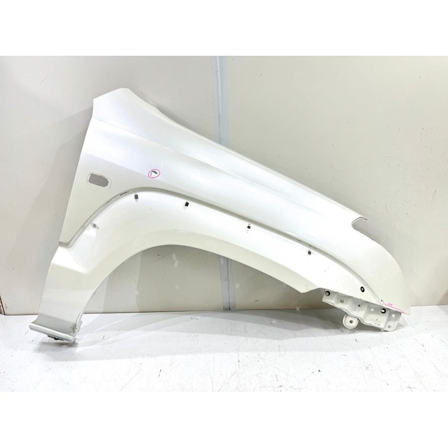 ランドクルーザープラド TRJ120W 純正フロントフェンダー 右 パール 