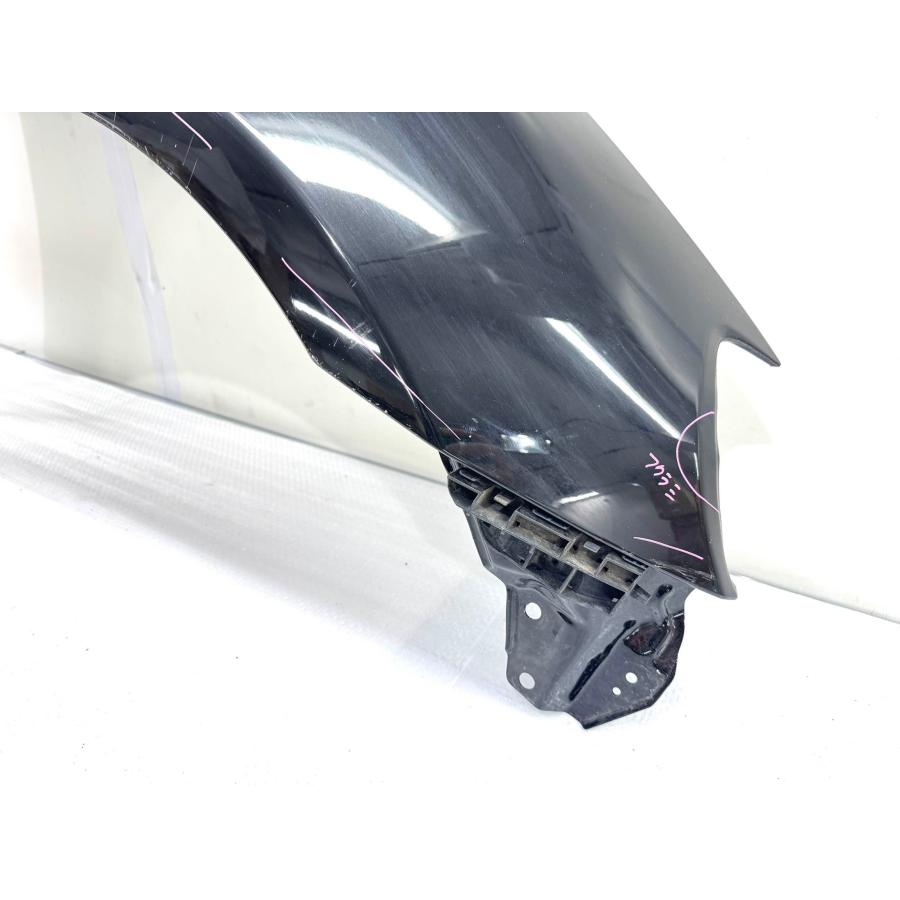 トヨタ 86 ZN6 スバル BRZ ZC6 純正 右 フェンダー 黒メタ （FR19-14