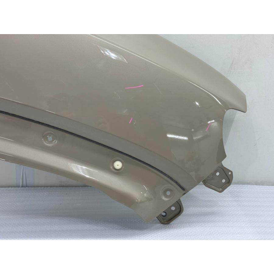 スズキ クロスビー MN71S 純正 右 フェンダー アイボリー （FR19-36