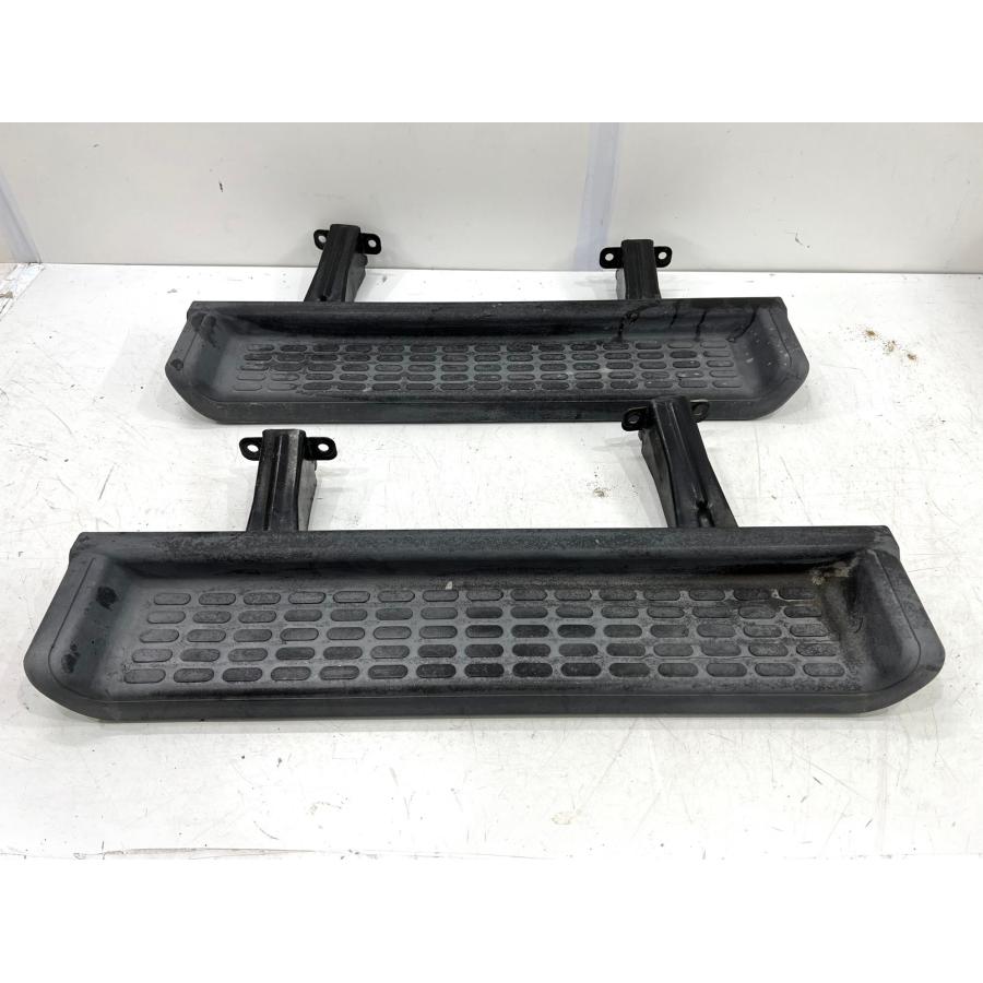 純正品 ジープラングラーTJサイドステップ 左右