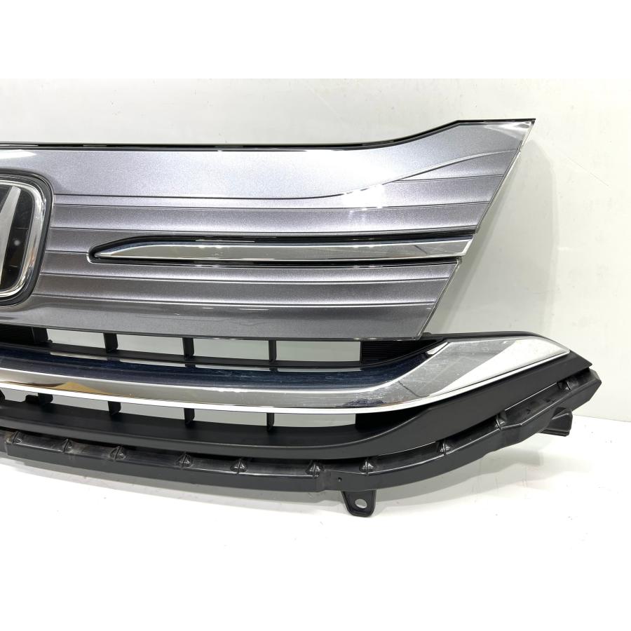 ホンダ ステップワゴン RP1/2 純正 グリル 71121-TAA-003 （G21-11