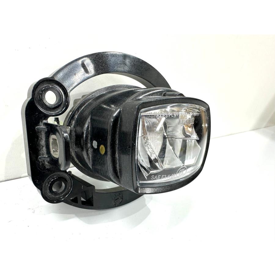 Jeep/コンパス 純正LEDフォグライト左右セット 68470159AA （G29-75