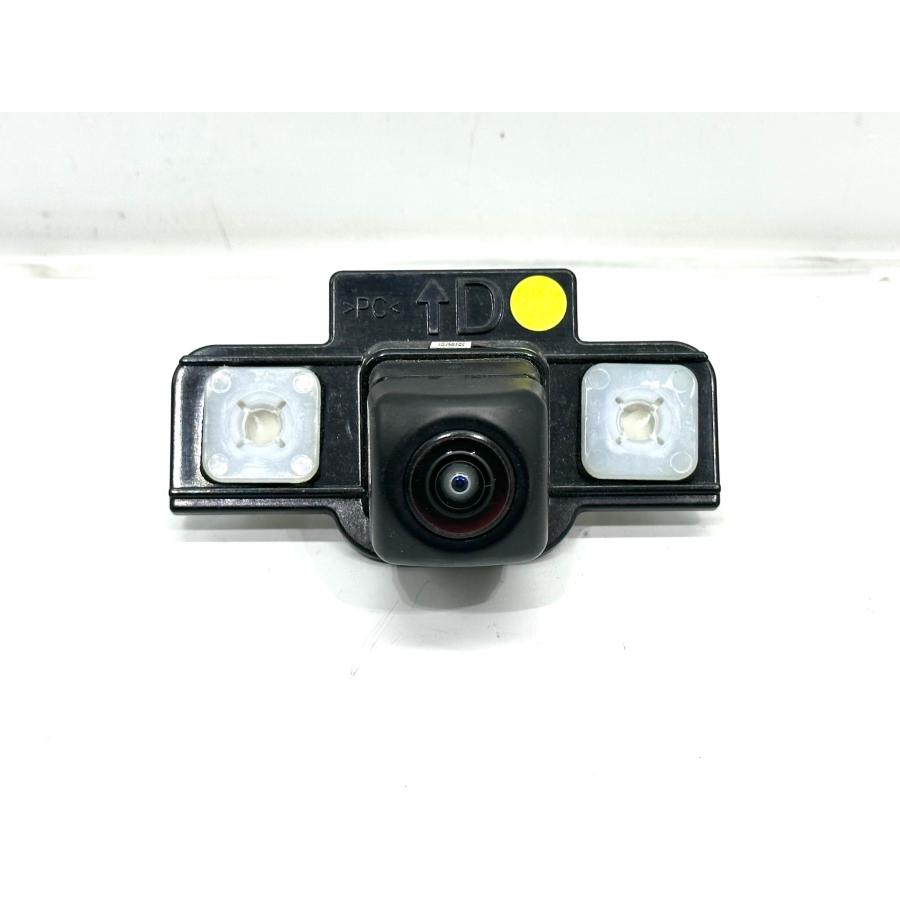 トヨタ カローラ ZRE212 リア カメラ 867B0-12030 （G31-62） : Re