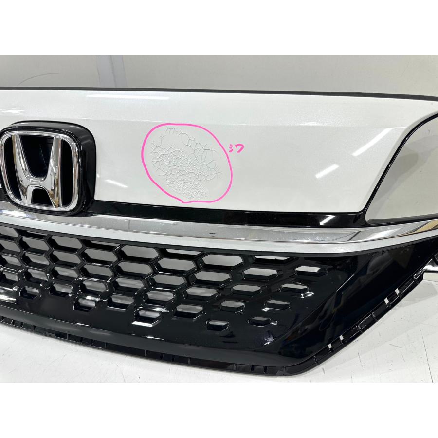 フリード GB5/GB6 後期 純正フロントグリル パール 71106-TDK-N00