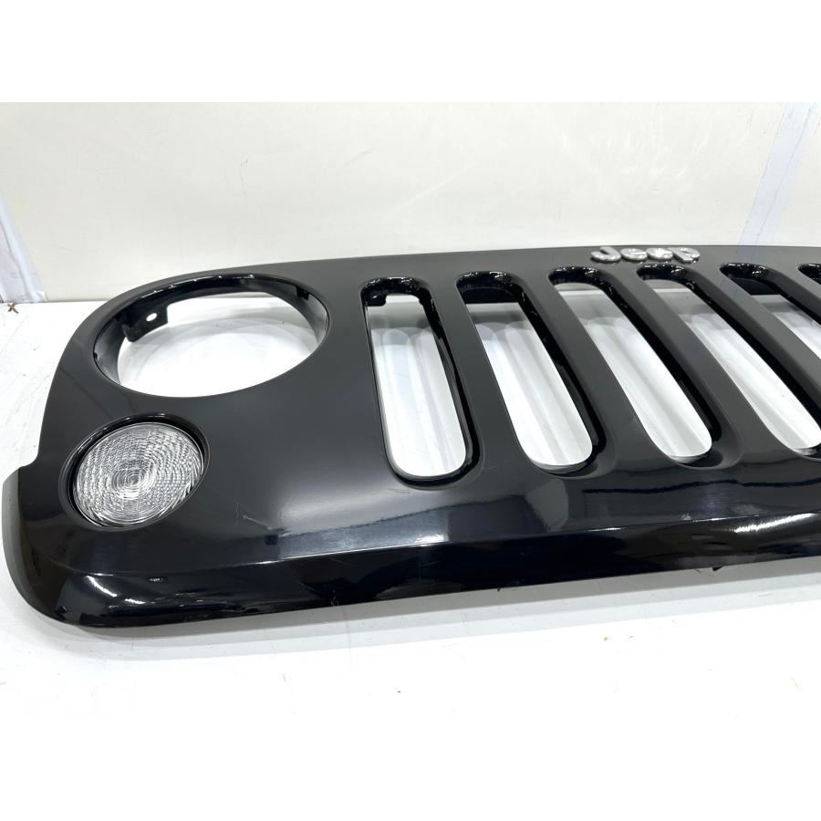 Jeep/ジープラングラー JK 純正フロントグリル 黒 1BM91TRM （G38-10