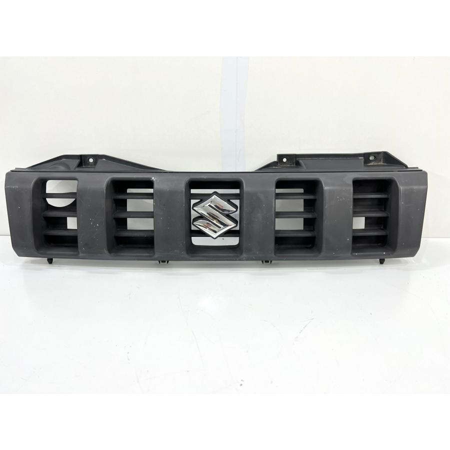 ジムニーランドベンチャー JB23W 純正フロントグリル 黒塗装 72111
