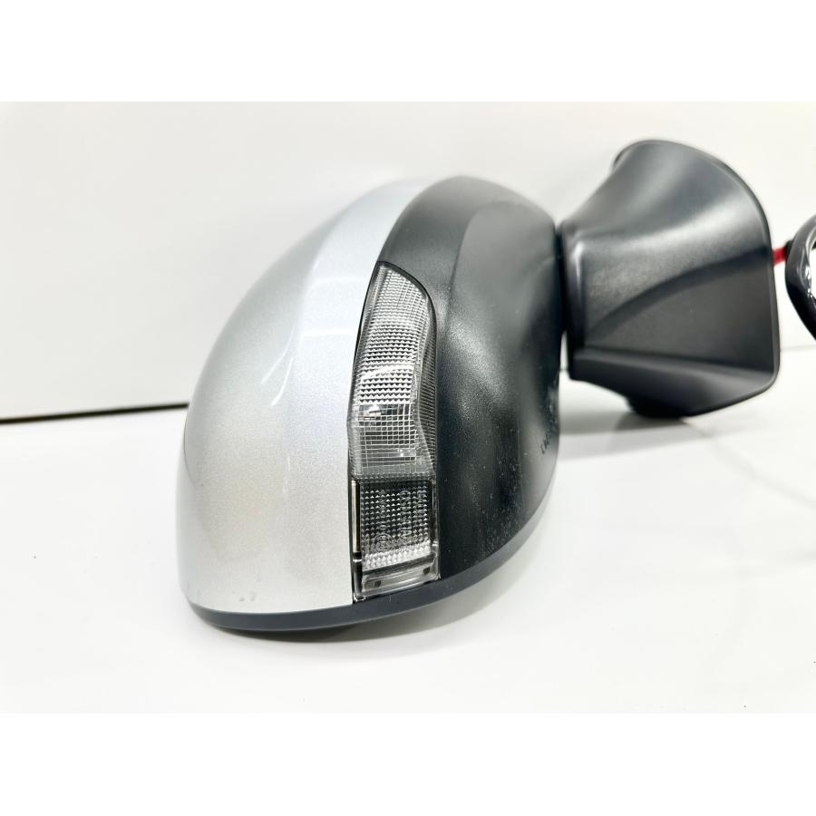 ☆良品☆ トヨタ ルーミー タンク M900A/910A 純正 右 ドアミラー 