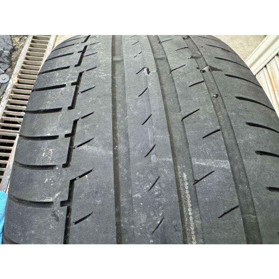 キャデラック　XT4 スタッドレスタイヤ・ホイールセット 235/55R18 キャデラック XT4 スタッドレスタイヤ・ホイールセット 235/55R18