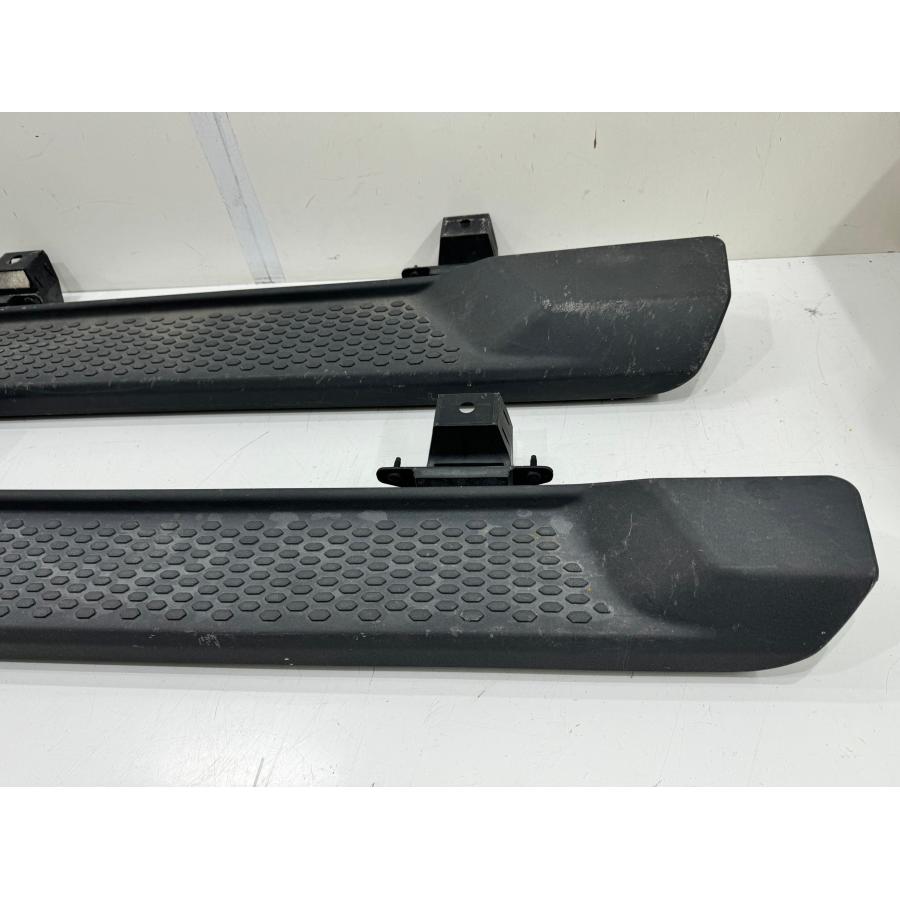 Jeep wrangler JL ジープ ラングラー 純正サイドステップ Jeep/ジープ ラングラー JL36 純正サイドステップ左右 素地 68292906AF