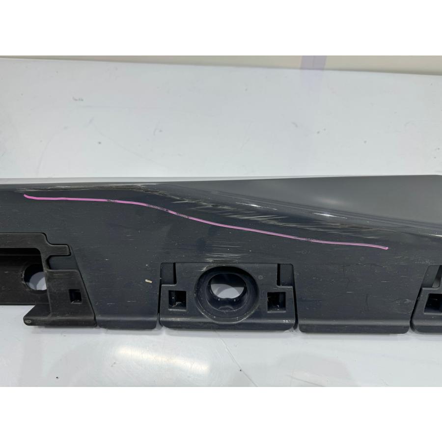 プリウス60 ZVW60/MXWH60 純正サイドステップ 左 グレー系 75860