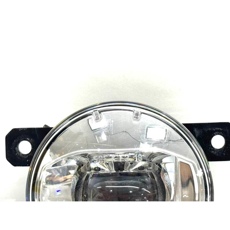 三菱 ふそう キャンター FBA20 純正 右 LEDフォグランプ Valeo