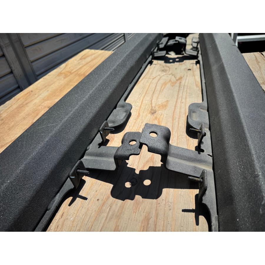 ジープ JLラングラー 純正ロックレール 新車外し 左右セット 美品 jeep Jeep/ジープラングラー JTグラディエーター 純正ロックレール左右