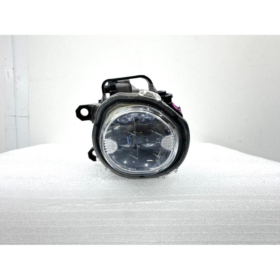 トヨタ 純正OPLEDフォグライト 左 STANLEY W5260/W5267 （G74-11