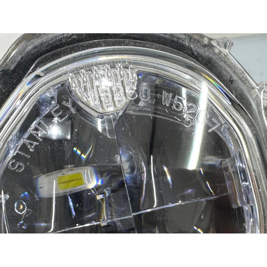 トヨタ 純正OPLEDフォグライト 左 STANLEY W5260/W5267 （G74-11