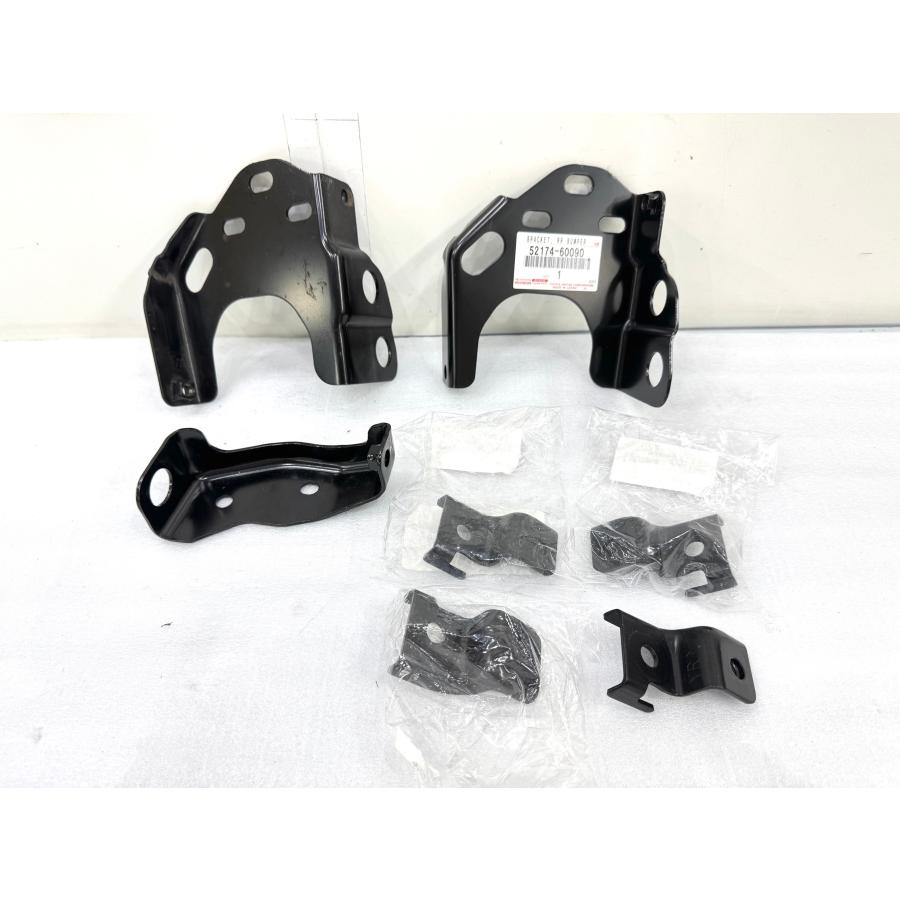 未使用/中古】ランドクルーザー70 GDJ76W 純正リアバンパーブラケット