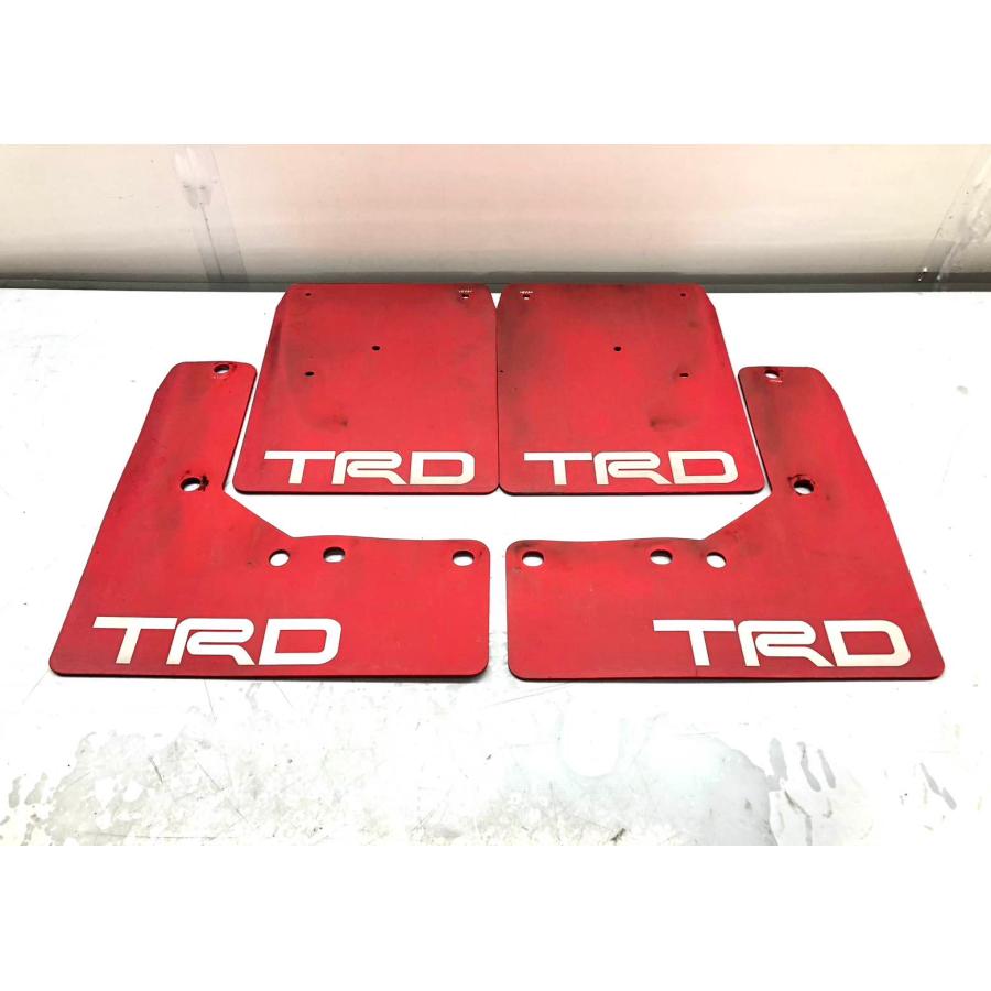 ♪TRD♪ハイエース 200系 純正 マッドガード 1台分（G77-26m） : Re