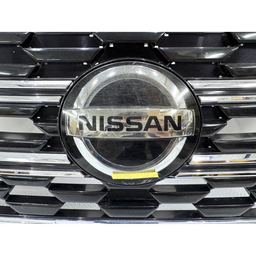 日産フロントグリル Amazon | Titan フロントグリル アルマダ バンパーグリル クロム下部