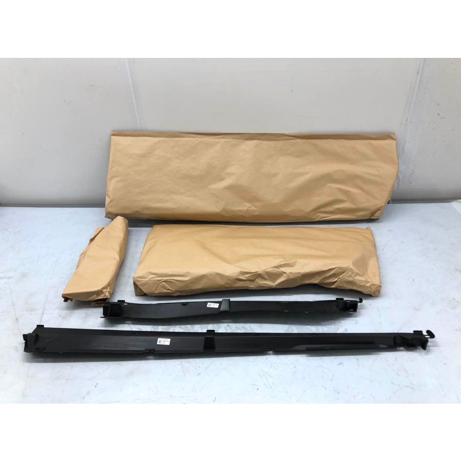 80系　ハリアー　モデリスタ　サイドスカート　右側一式　未使用品 トヨタ ハリアー 80系 モデリスタGRAN BLAZE サイドスカート右側一式