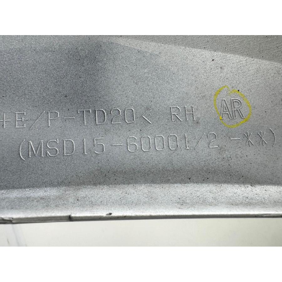 モデリスタ】ランドクルーザー300 VJA300W フロントフェンダー