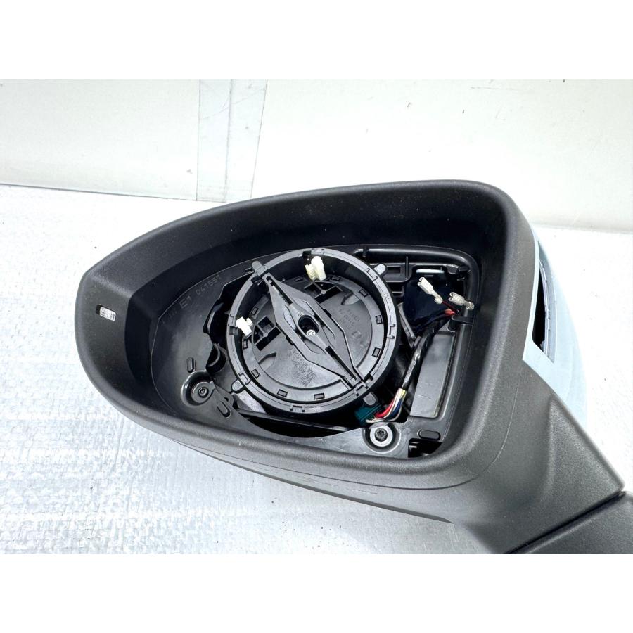 VWフォルクスワーゲン ゴルフ8 純正ドアミラー 左 カメラ付 水色系