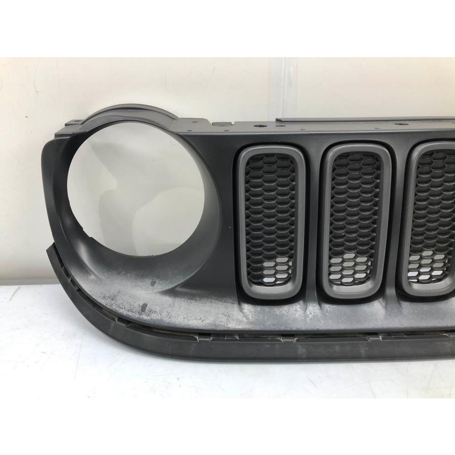 JEEP ジープ レネゲード 純正 フロントグリル 735587827 ブラック（G79