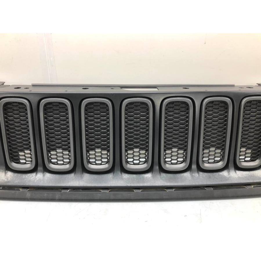 JEEP ジープ レネゲード 純正 フロントグリル 735587827 ブラック（G79