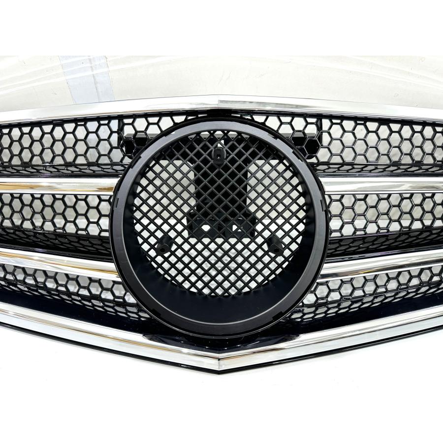 未使用・社外】ベンツ W204 Cクラス 後期 アバンギャルド フロント