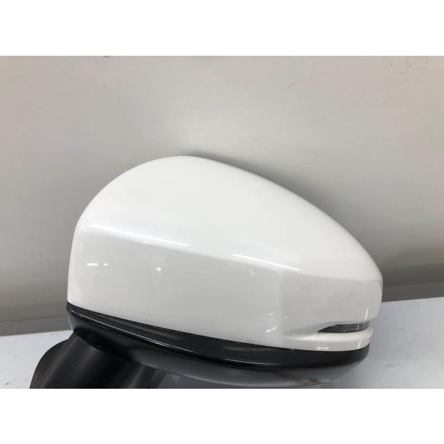 ホンダフィット用のドアサイドミラー2009ー2013 左、７ピン ホンダ フィットシャトル GP7 純正 左 ドアミラー 9ピン 037576 パール