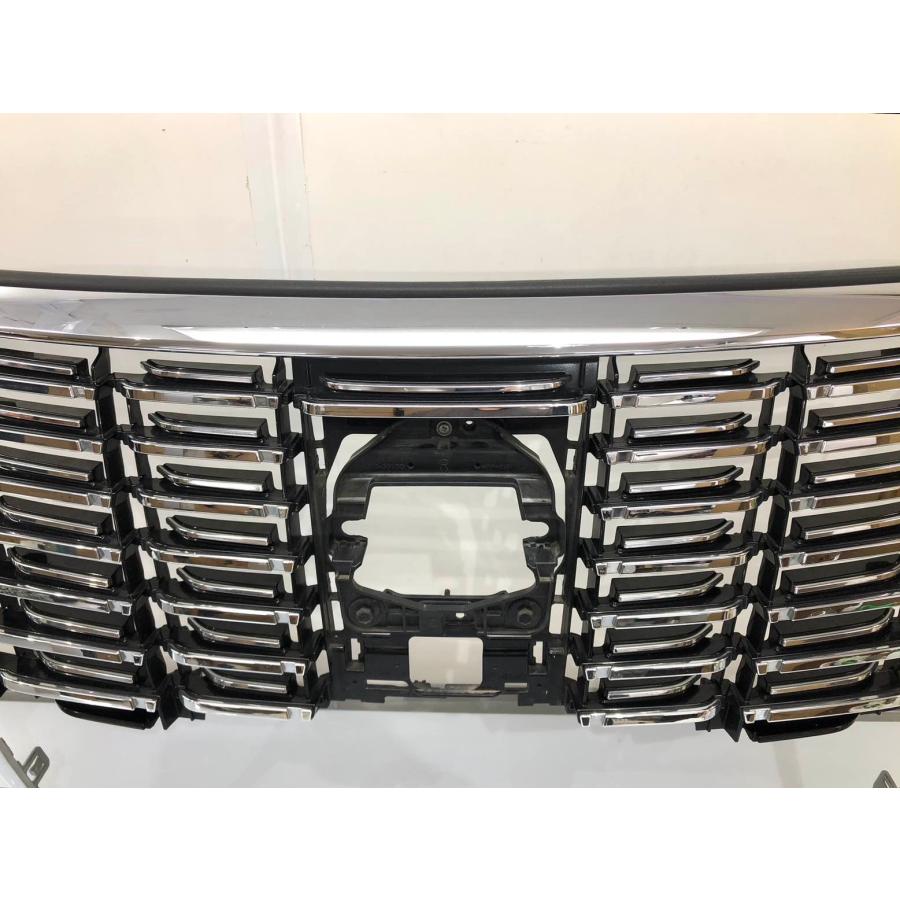 ♪小傷♪クラウン ロイヤル GRS210 後期 純正 フロントグリル 53101