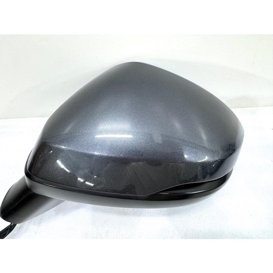 新品【送料無料】★ヴェゼル(RV5)★純正 左ドアミラー★ ヴェゼル RV3/RV5 純正ドアミラー 左 配線8本 グレーメタリック 刻印J3