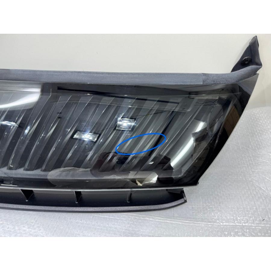 ★60ハリアー　前期★フロントグリル★未使用品★ 53114-48030740 ☆60ハリアー 前期☆フロントグリル☆未使用品☆ 53114-48030740 ☆60