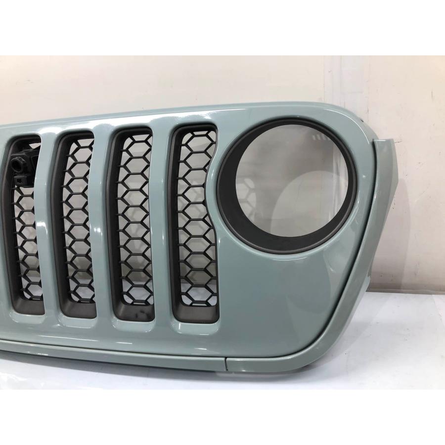 Jeep/ジープ ラングラー JT 純正フロントグリル〈カメラ穴有〉 ブルー