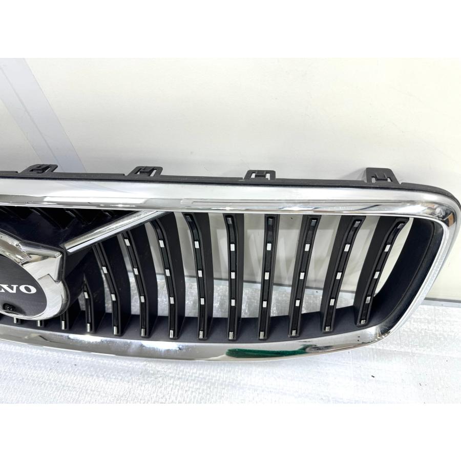 ボルボ V90 クロスカントリー 純正 フロントグリル　 32234086 ボルボ V90 クロスカントリー 純正フロントグリル 32234086 （G86-40