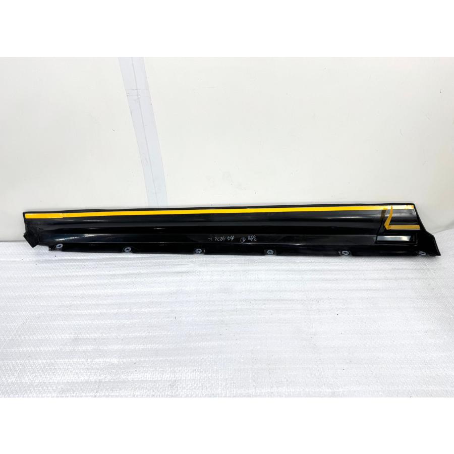トヨタ　クラウンスポーツ　モデリスタ　サイドスカート 未使用・傷有】モデリスタ クラウンスポーツ AZSH36W フロントドア