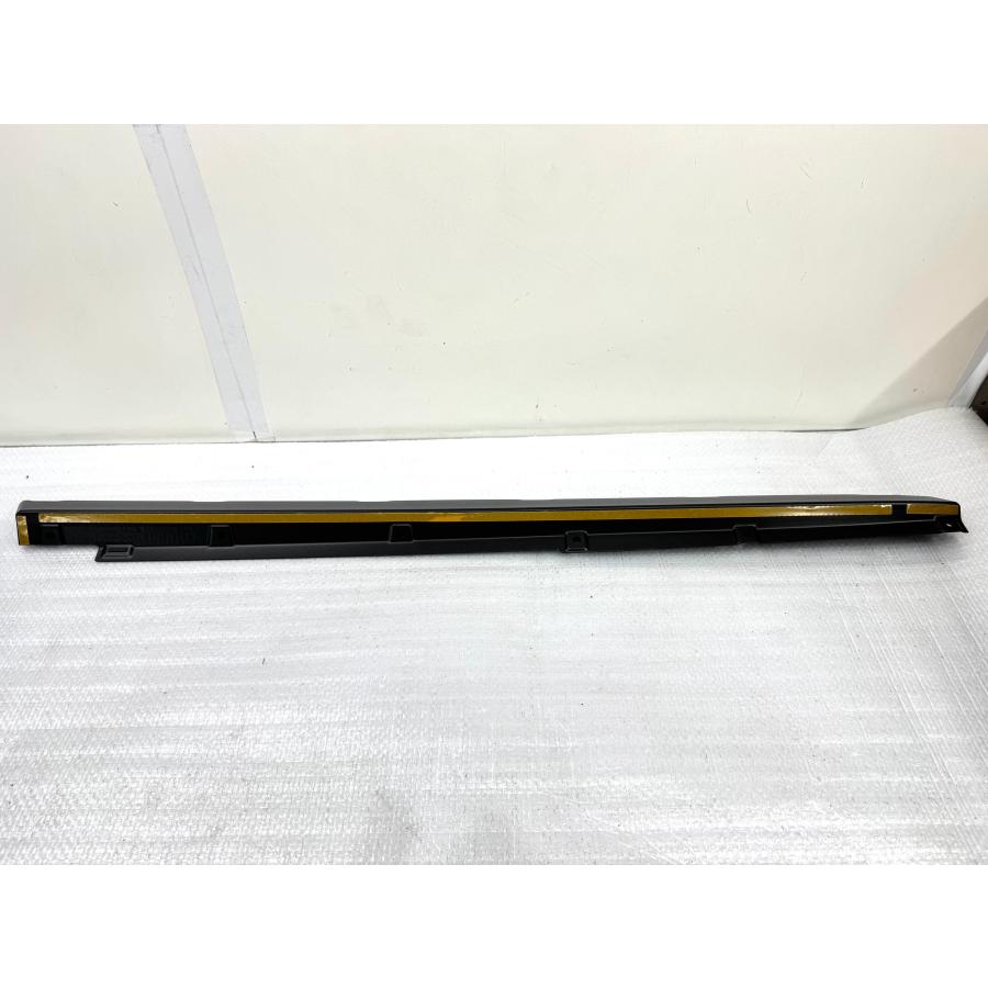 未使用・傷有】モデリスタ クラウンスポーツ AZSH36W フロントドア