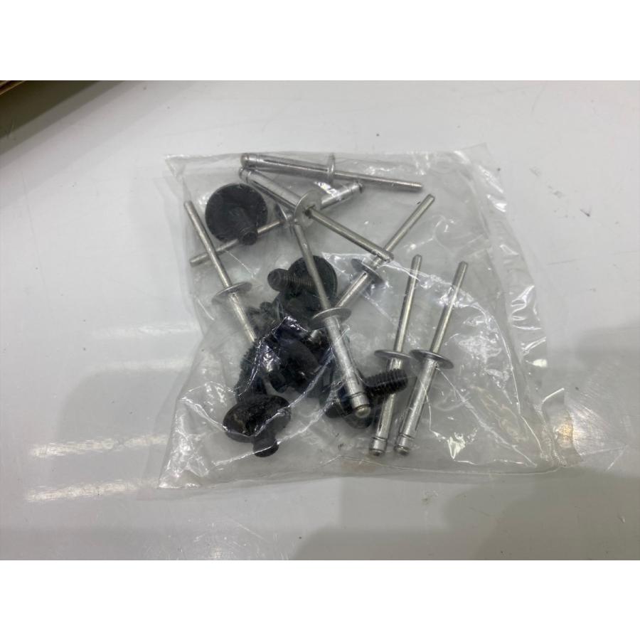 【未使用】 ボルボ XC60 純正リアバンパ−スキッドプレ−ト 31373265 （GI-65） :GI-65:Reパーツ - 通販 ...