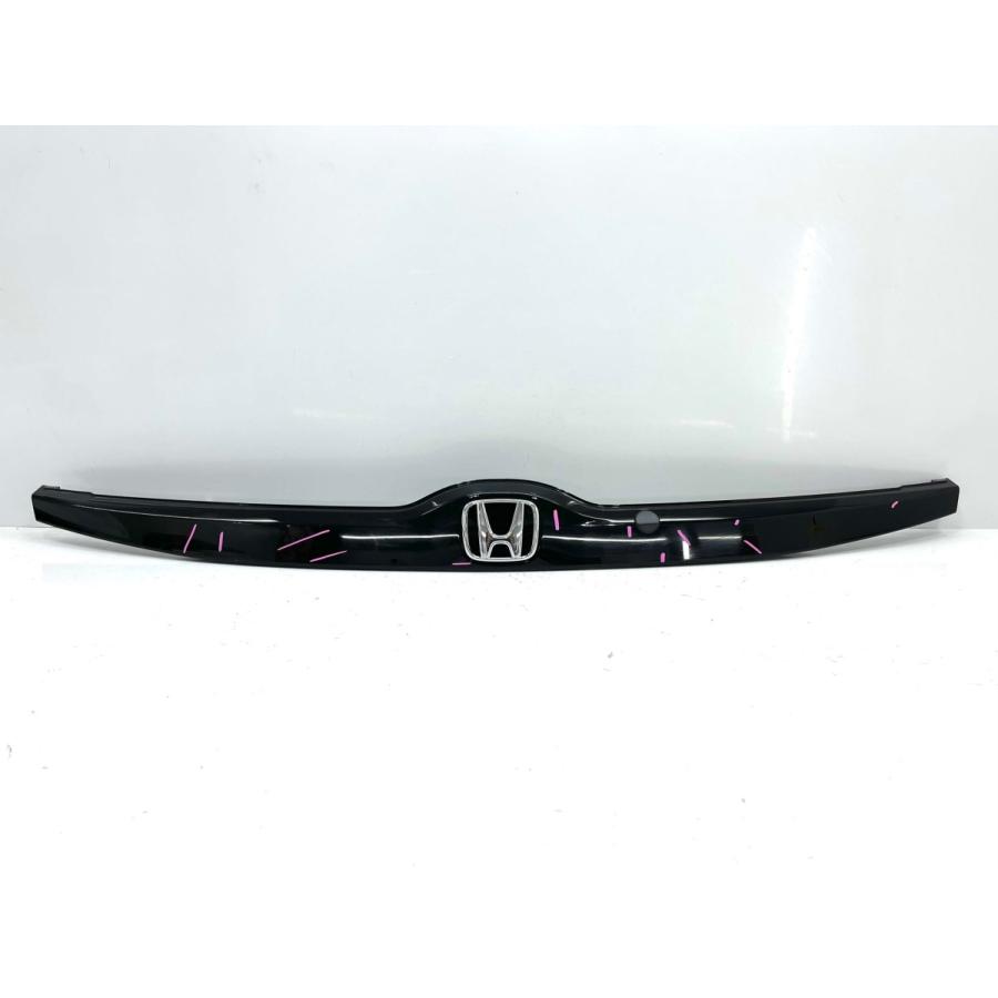 ホンダ フィット GK3/4/5/6 純正 リアガーニッシュ 黒 74890-T5A-0030