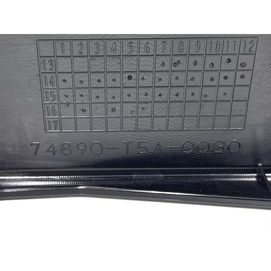ホンダ フィット GK3/4/5/6 純正 リアガーニッシュ 黒 74890-T5A-0030