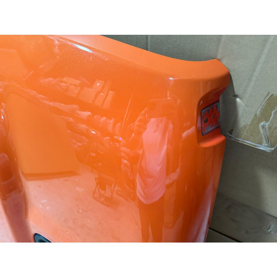 良品】Jeep/ジープ ラングラー JL 純正ボンネット オレンジ （P31-55S