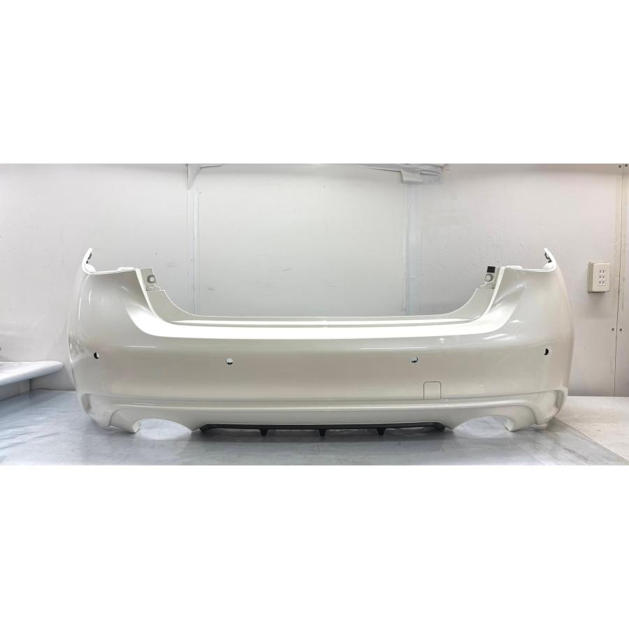 ニッサン スカイライン V37 純正 リアバンパー 85022 6HH-0 パール（V8