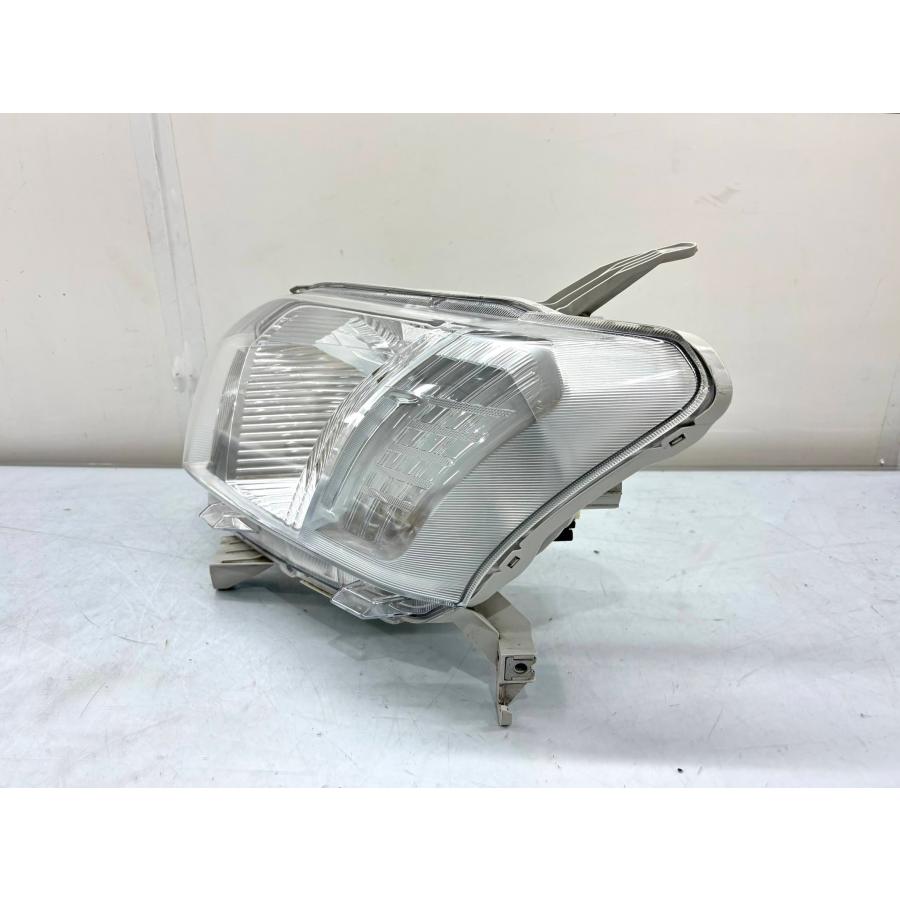NHP160 プロボックス 左ヘッドライト 純正 中古 NHP160 プロボックス 左ヘッドライト 純正 中古 トヨタ プロボックス