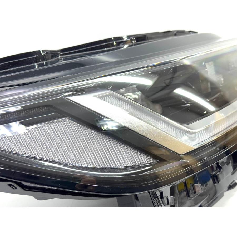 ホンダ ZR-V RZ3 右 ヘッドライト KOITO100-8F05R　中古 ☆美品☆ ホンダ ZR-V RZ3/4/5/6 純正 右 LED ヘッドライト KOITO100