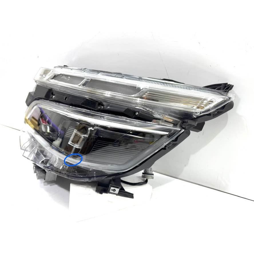 トヨタ ヴォクシー ZRR80W/85W 煌 後期 純正 左 LED ヘッドライト