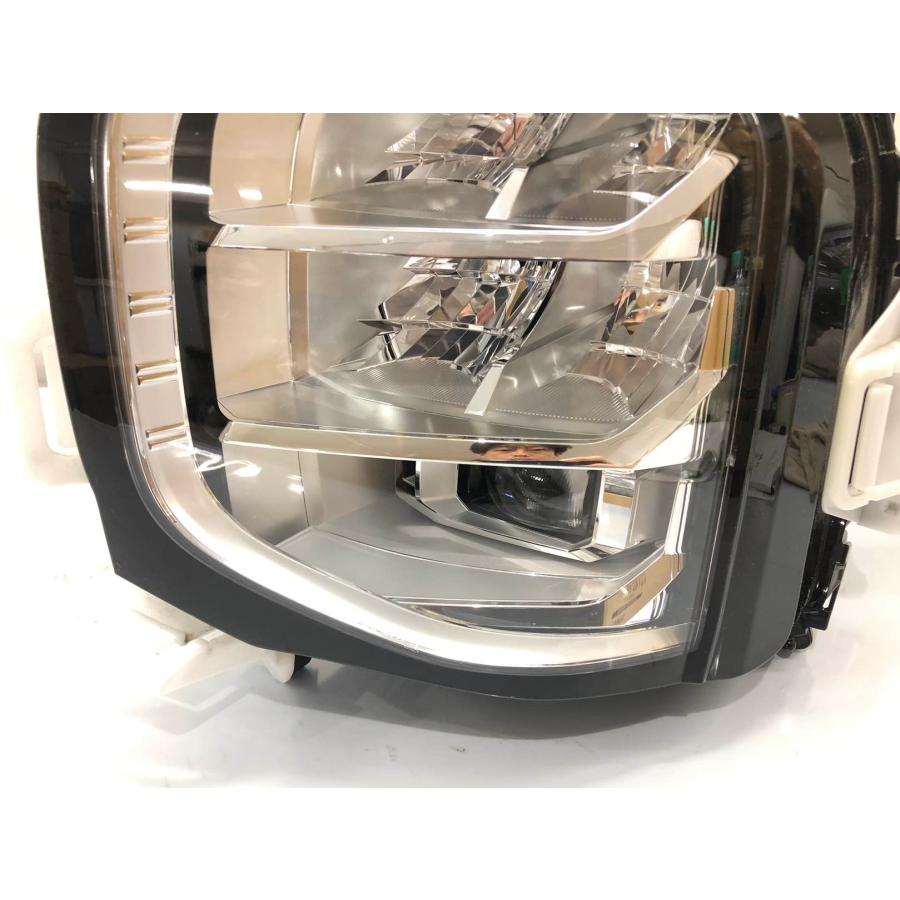 ミツビシ　アウトランダー　LED左 ヘッドライト ミツビシ アウトランダー PHEV GN0W 純正 ヘッドランプ 左 LED STANLEY
