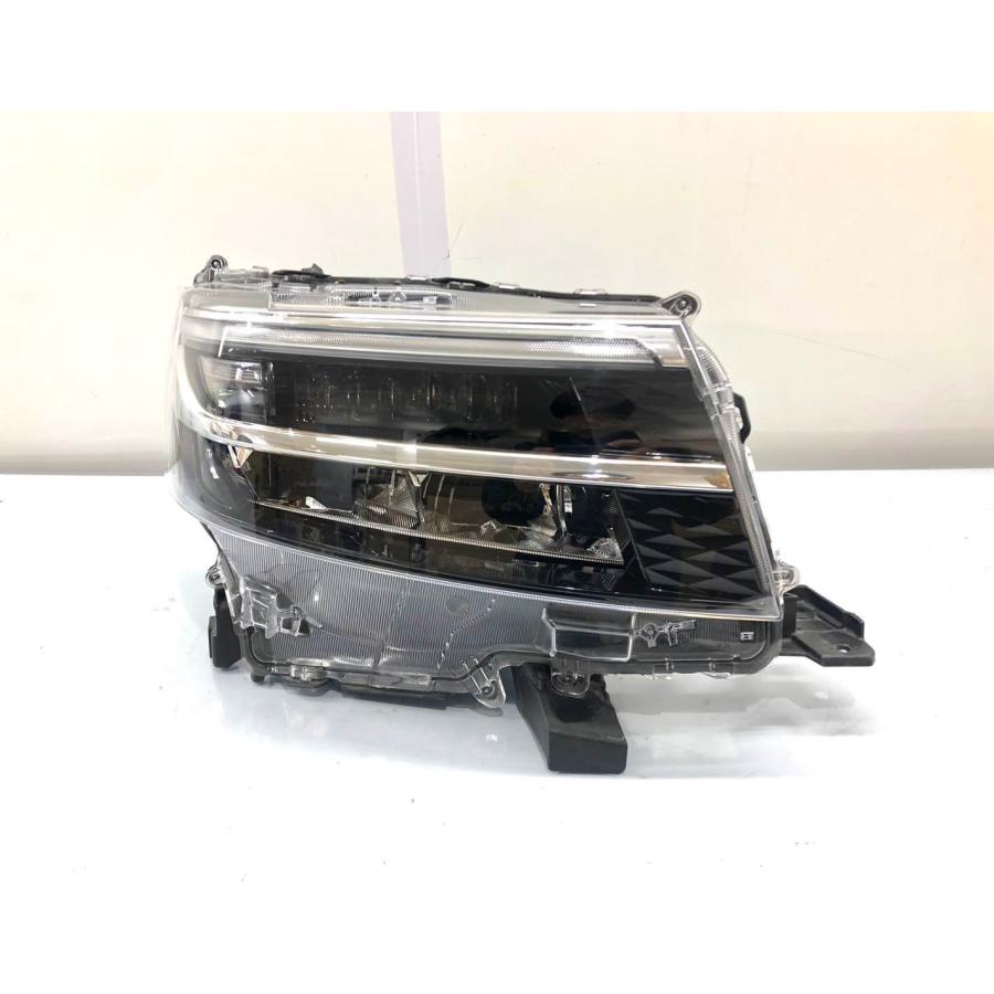 ⭐︎超美品☆ダイハツタントカスタム後期　純正LEDヘッドライト LA650s ダイハツ タントカスタム LA650S 後期 純正 ヘッドランプ 右 LED