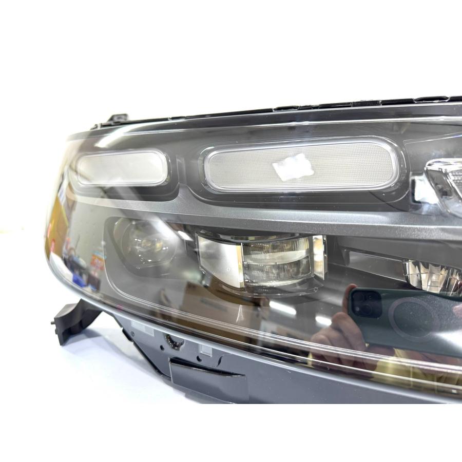 ☆良品☆ ホンダ フリード GT 純正 右 LED ヘッドライト STANLEY W7423