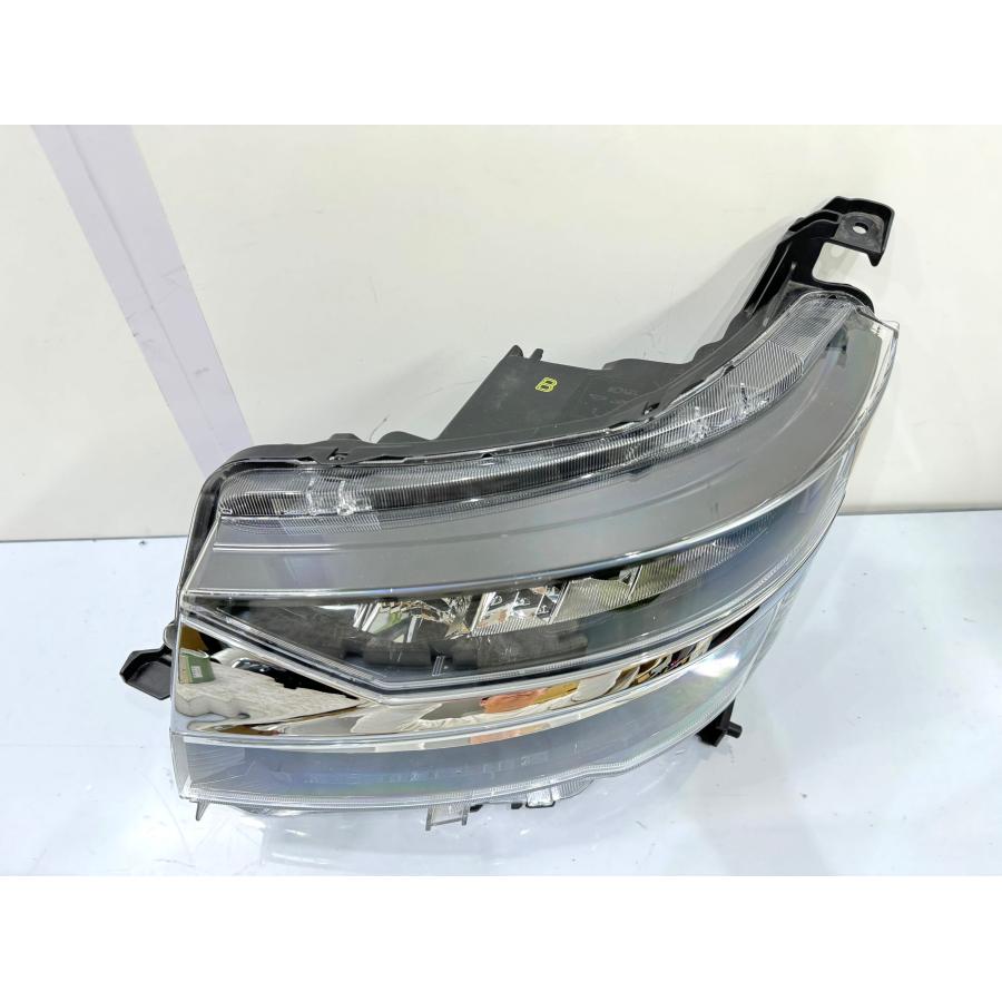 美品/破損無】ムーヴカスタム LA150S/LA160S 後期 純正LEDヘッドライト