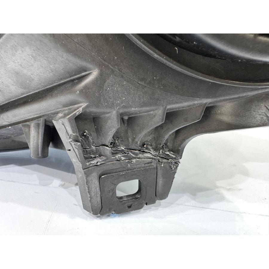 F55ミニDBA-XS15　2016年前期　左LEDヘッドライト　Y7.0567 BMW MINI F55/F56 前期 純正LEDヘッドライト 右 90117998 （Z15-77