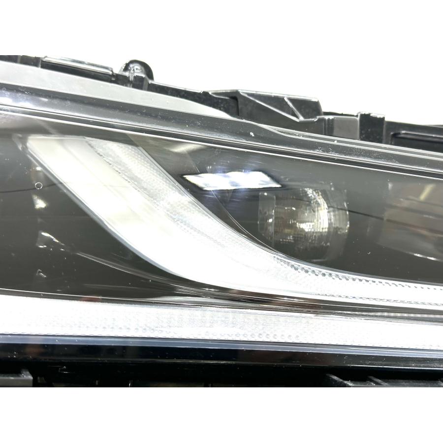 ☆良品☆ トヨタ ハリアー G/Z MXUA80 MXUH80/85 純正 右 LED ヘッド